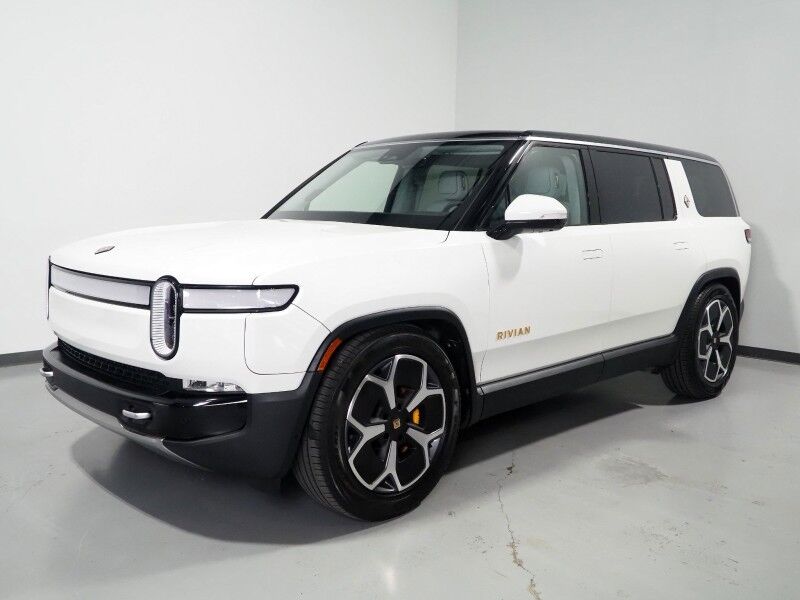 2024 Rivian R1S Adventure Package AWD *QUAD-MOTOR, LARGE BATTERY PACK, NAVIGATION, ADAPTIVE CRUISE, SAFETY ALERTS, 360 CAMERAS, PANO GLASS ROOF, LEATHER, CLIMATE SEATS, HEATED STEERING, 21 INCH WHEELS, MERIDIAN AUDIO, WIRELESS CHARGING Round Rock TX