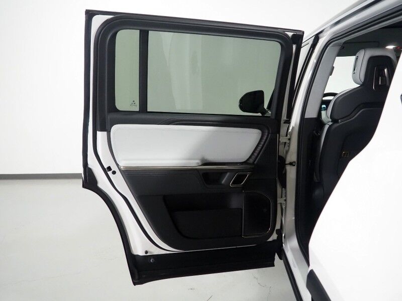 2024 Rivian R1S Adventure Package AWD *QUAD-MOTOR, LARGE BATTERY PACK, NAVIGATION, ADAPTIVE CRUISE, SAFETY ALERTS, 360 CAMERAS, PANO GLASS ROOF, LEATHER, CLIMATE SEATS, HEATED STEERING, 21 INCH WHEELS, MERIDIAN AUDIO, WIRELESS CHARGING Round Rock TX