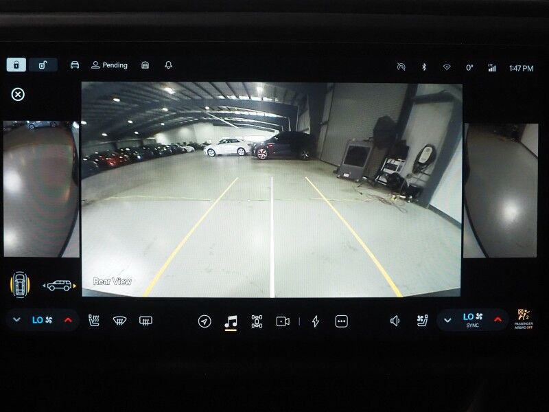 2024 Rivian R1S Adventure Package AWD *QUAD-MOTOR, LARGE BATTERY PACK, NAVIGATION, ADAPTIVE CRUISE, SAFETY ALERTS, 360 CAMERAS, PANO GLASS ROOF, LEATHER, CLIMATE SEATS, HEATED STEERING, 21 INCH WHEELS, MERIDIAN AUDIO, WIRELESS CHARGING Round Rock TX