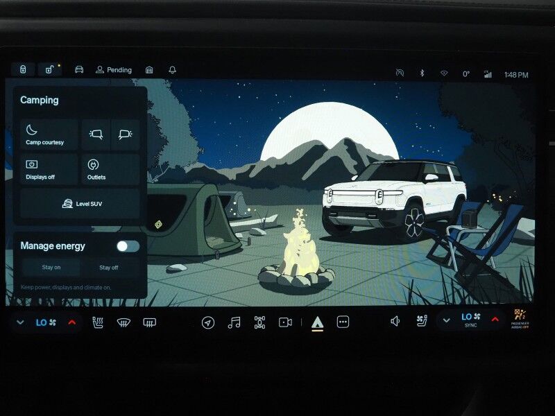 2024 Rivian R1S Adventure Package AWD *QUAD-MOTOR, LARGE BATTERY PACK, NAVIGATION, ADAPTIVE CRUISE, SAFETY ALERTS, 360 CAMERAS, PANO GLASS ROOF, LEATHER, CLIMATE SEATS, HEATED STEERING, 21 INCH WHEELS, MERIDIAN AUDIO, WIRELESS CHARGING Round Rock TX