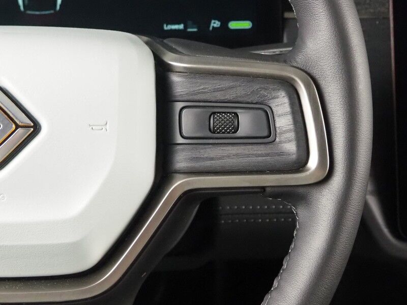2024 Rivian R1S Adventure Package AWD *QUAD-MOTOR, LARGE BATTERY PACK, NAVIGATION, ADAPTIVE CRUISE, SAFETY ALERTS, 360 CAMERAS, PANO GLASS ROOF, LEATHER, CLIMATE SEATS, HEATED STEERING, 21 INCH WHEELS, MERIDIAN AUDIO, WIRELESS CHARGING Round Rock TX