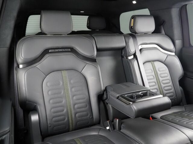 2024 Rivian R1S Adventure Package AWD *QUAD-MOTOR, LARGE BATTERY PACK, SAFETY ALERTS, ADAPTIVE CRUISE, 360 CAMERAS, PANO GLASS ROOF, LEATHER, CLIMATE SEATS, HEATED STEERING, 21 INCH WHEELS, MERIDIAN AUDIO, WIRELESS CHARGING Round Rock TX