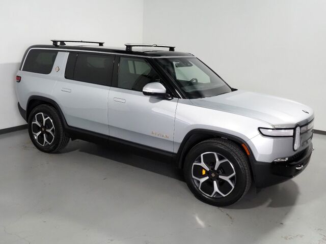 2024 Rivian R1S Adventure Package AWD *QUAD-MOTOR, LARGE BATTERY PACK, SAFETY ALERTS, ADAPTIVE CRUISE, 360 CAMERAS, PANO GLASS ROOF, LEATHER, CLIMATE SEATS, HEATED STEERING, 21 INCH WHEELS, MERIDIAN AUDIO, WIRELESS CHARGING Round Rock TX
