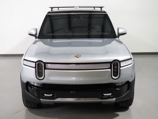 2024 Rivian R1S Adventure Package AWD *QUAD-MOTOR, LARGE BATTERY PACK, SAFETY ALERTS, ADAPTIVE CRUISE, 360 CAMERAS, PANO GLASS ROOF, LEATHER, CLIMATE SEATS, HEATED STEERING, 21 INCH WHEELS, MERIDIAN AUDIO, WIRELESS CHARGING Round Rock TX