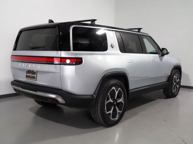 2024 Rivian R1S Adventure Package AWD *QUAD-MOTOR, LARGE BATTERY PACK, SAFETY ALERTS, ADAPTIVE CRUISE, 360 CAMERAS, PANO GLASS ROOF, LEATHER, CLIMATE SEATS, HEATED STEERING, 21 INCH WHEELS, MERIDIAN AUDIO, WIRELESS CHARGING Round Rock TX
