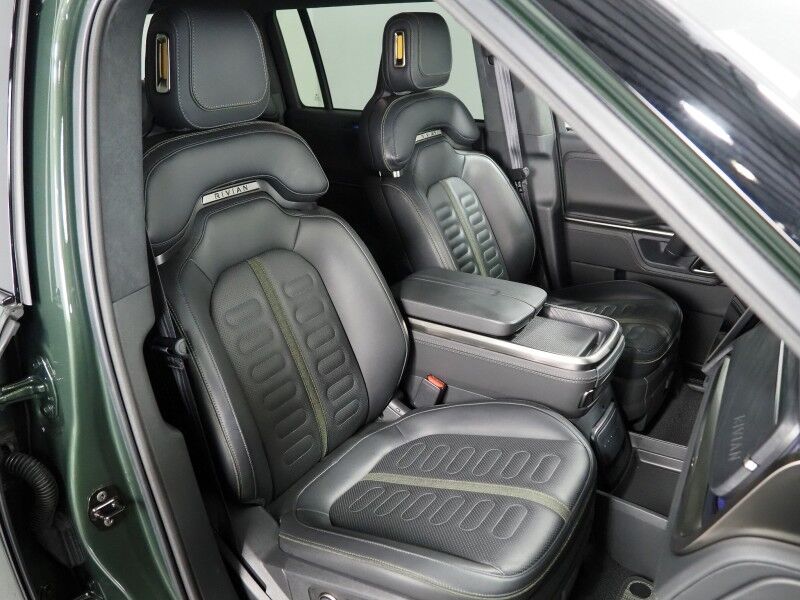 2024 Rivian R1S Adventure Performance Package AWD *DUAL MOTOR, STANDARD PLUS PACK, NAVIGATION, SAFETY ALERTS, ADAPTIVE CRUISE, 360 CAMERAS, PANO GLASS ROOF, LEATHER, CLIMATE SEATS, HEATED STEERING, 22 INCH WHEELS, MERIDIAN AUDIO, WIRELESS CHARGING