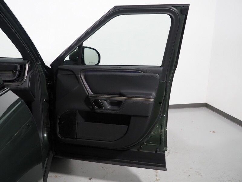 2024 Rivian R1S Adventure Performance Package AWD *DUAL MOTOR, STANDARD PLUS PACK, NAVIGATION, SAFETY ALERTS, ADAPTIVE CRUISE, 360 CAMERAS, PANO GLASS ROOF, LEATHER, CLIMATE SEATS, HEATED STEERING, 22 INCH WHEELS, MERIDIAN AUDIO, WIRELESS CHARGING Round Rock TX