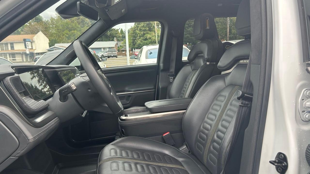 2024 Rivian R1S Adventure Portland OR