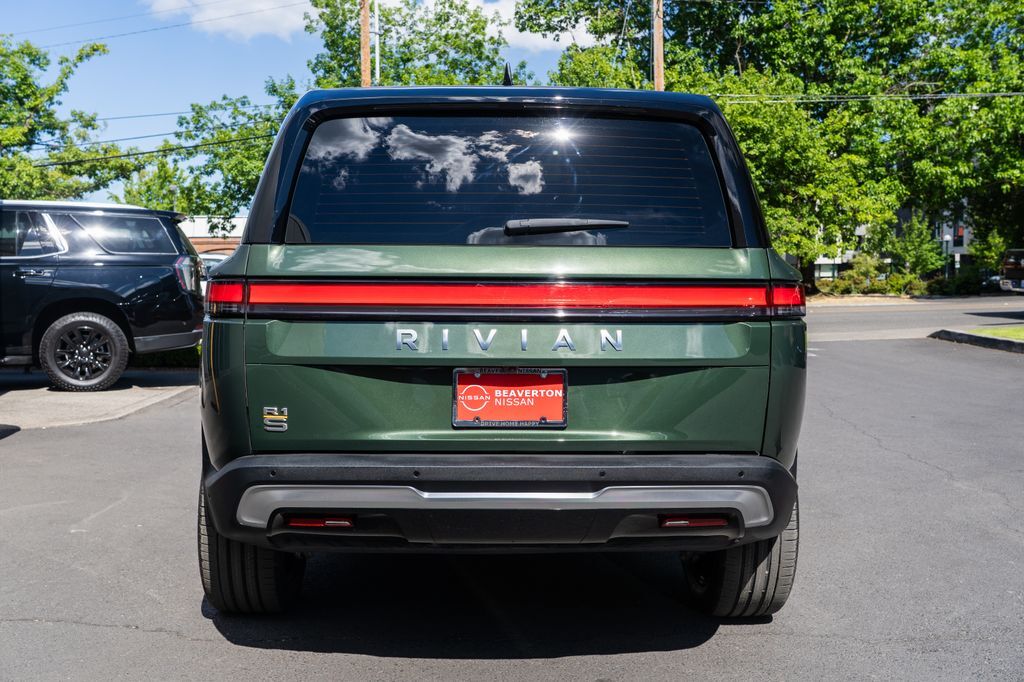 2024 Rivian R1S Adventure Beaverton OR