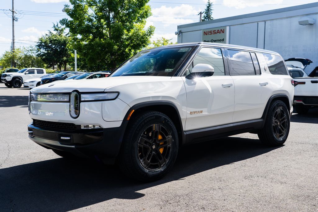 2024 Rivian R1S Adventure Beaverton OR