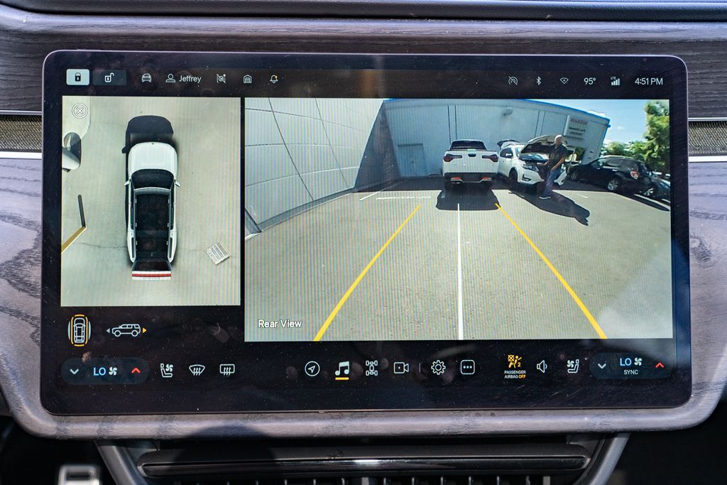 2024 Rivian R1S Adventure Beaverton OR
