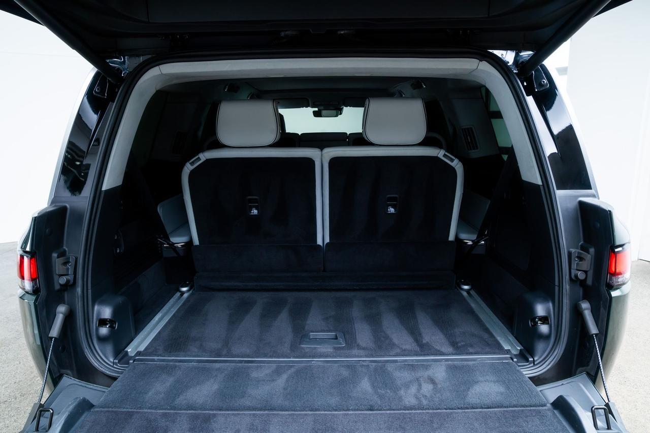 2024 Rivian R1S Adventure Quad Motor Large Pack AWD Quad Motor Large Pack 3rd Row 1-Owner Portland OR
