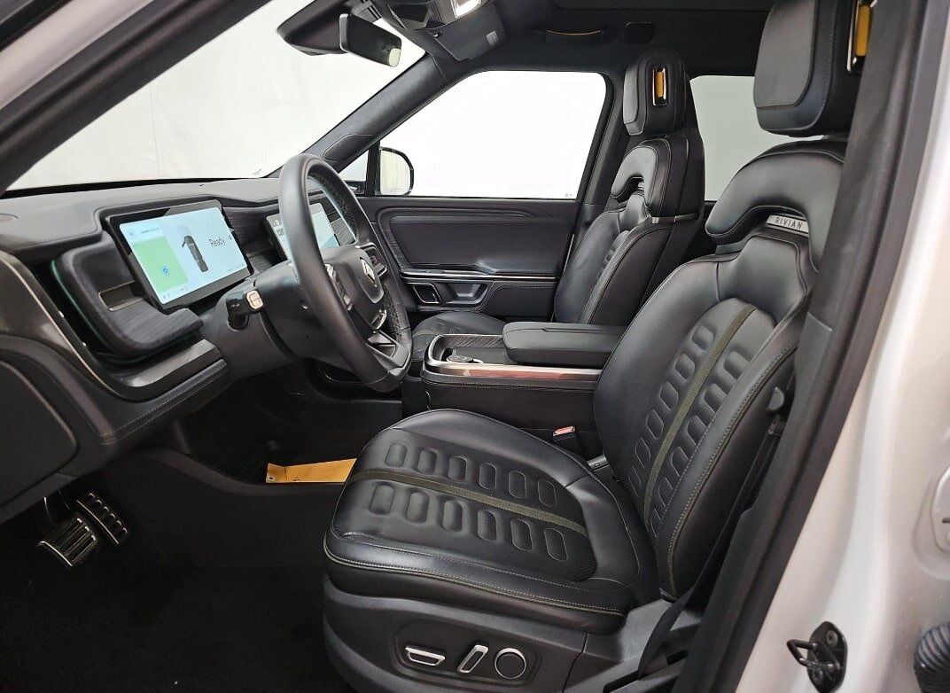 2024 Rivian R1S Adventure Quad Motor Large Pack Portland OR