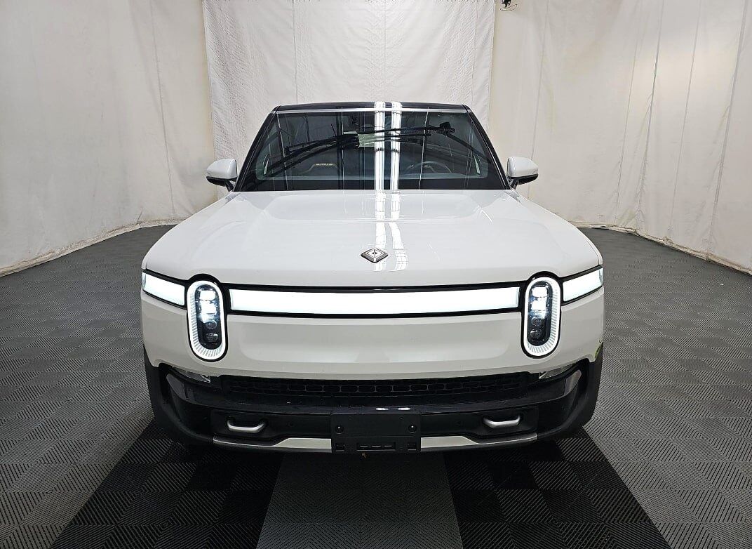 2024 Rivian R1S Adventure Quad Motor Large Pack Portland OR