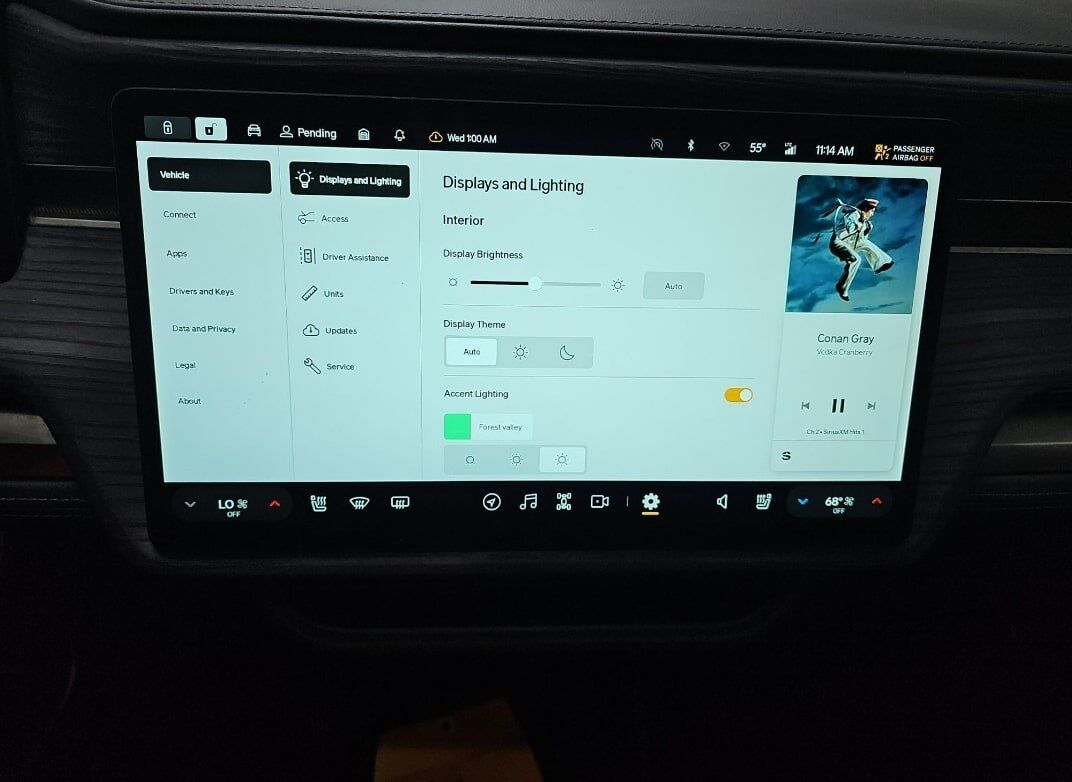 2024 Rivian R1S Adventure Quad Motor Large Pack Portland OR