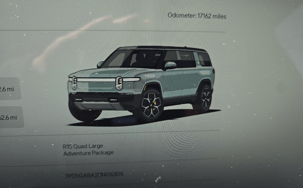 2024 Rivian R1S Adventure Tigard OR
