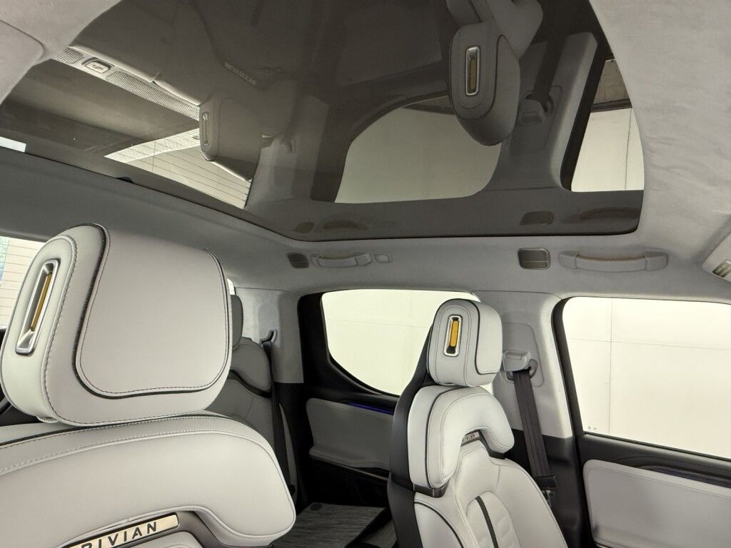 2024 Rivian R1T Adventure Dual-Motor AWD Large Pack Maumee OH