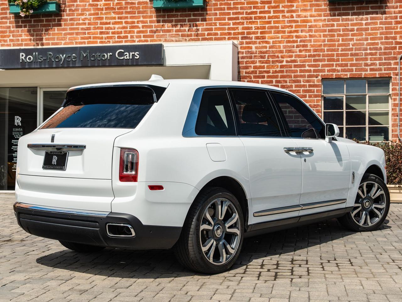 2024 Rolls-Royce Cullinan Lawrence KS