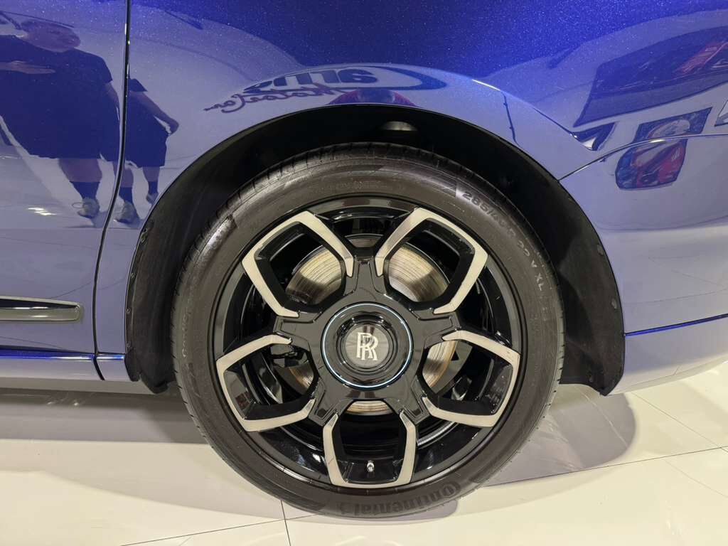 2024 Rolls-Royce Cullinan Black Badge 1/62 Blue Shadow Private Collection, Salamanca Blue paint, Bespoke Audio AND MUCH MORE!! Fort Lauderdale FL