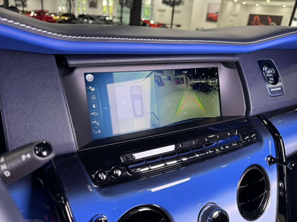 2024 Rolls-Royce Cullinan Black Badge 1/62 Blue Shadow Private Collection, Salamanca Blue paint, Bespoke Audio AND MUCH MORE!! Fort Lauderdale FL