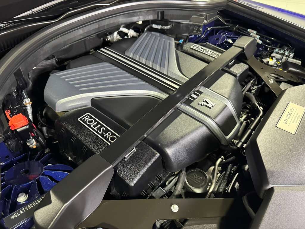 2024 Rolls-Royce Cullinan Black Badge 1/62 Blue Shadow Private Collection, Salamanca Blue paint, Bespoke Audio AND MUCH MORE!! Fort Lauderdale FL