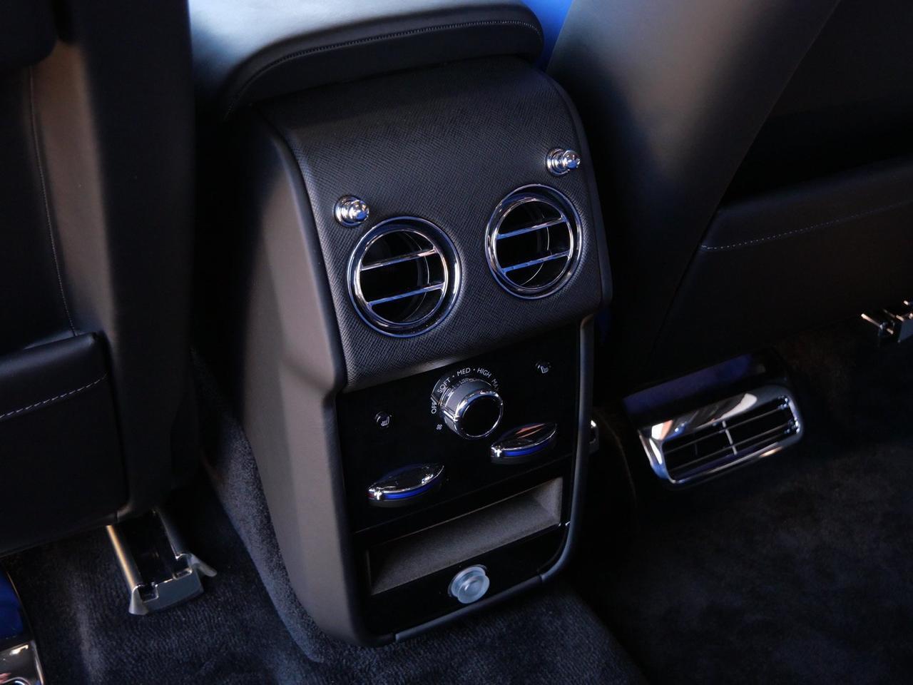 2024 Rolls-Royce Cullinan Black Badge Black Badge Lawrence KS