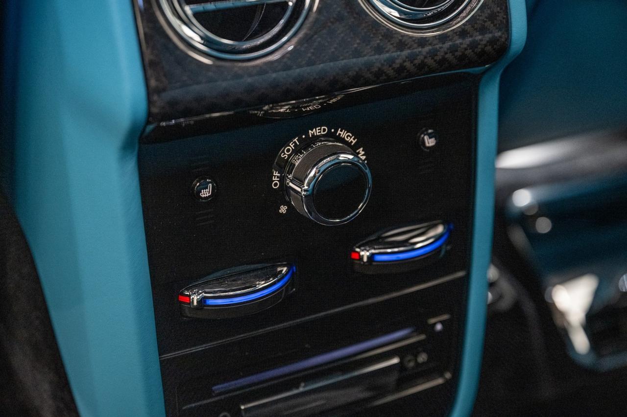 2024 Rolls-Royce Cullinan Black Badge St. Charles  IL