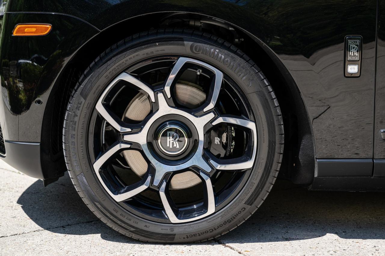 2024 Rolls-Royce Cullinan Black Badge St. Charles  IL