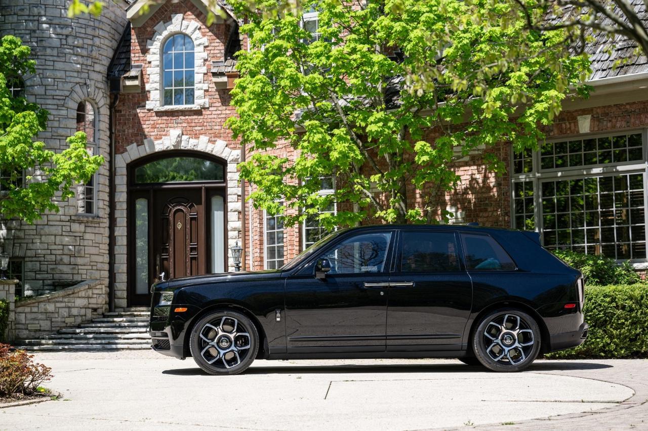 2024 Rolls-Royce Cullinan Black Badge St. Charles  IL