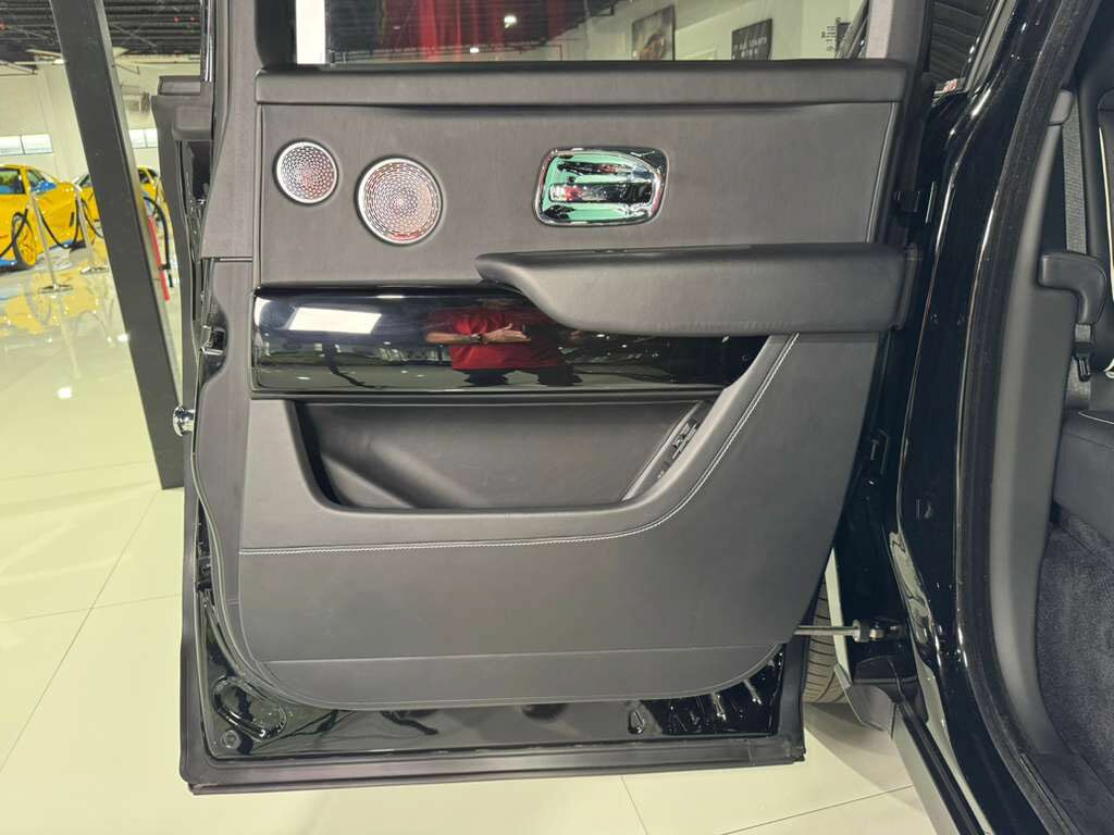 2024 Rolls-Royce Cullinan Black Diamond paint, Bespoke Audio system, shooting star headliner AND MUCH MORE!! Fort Lauderdale FL