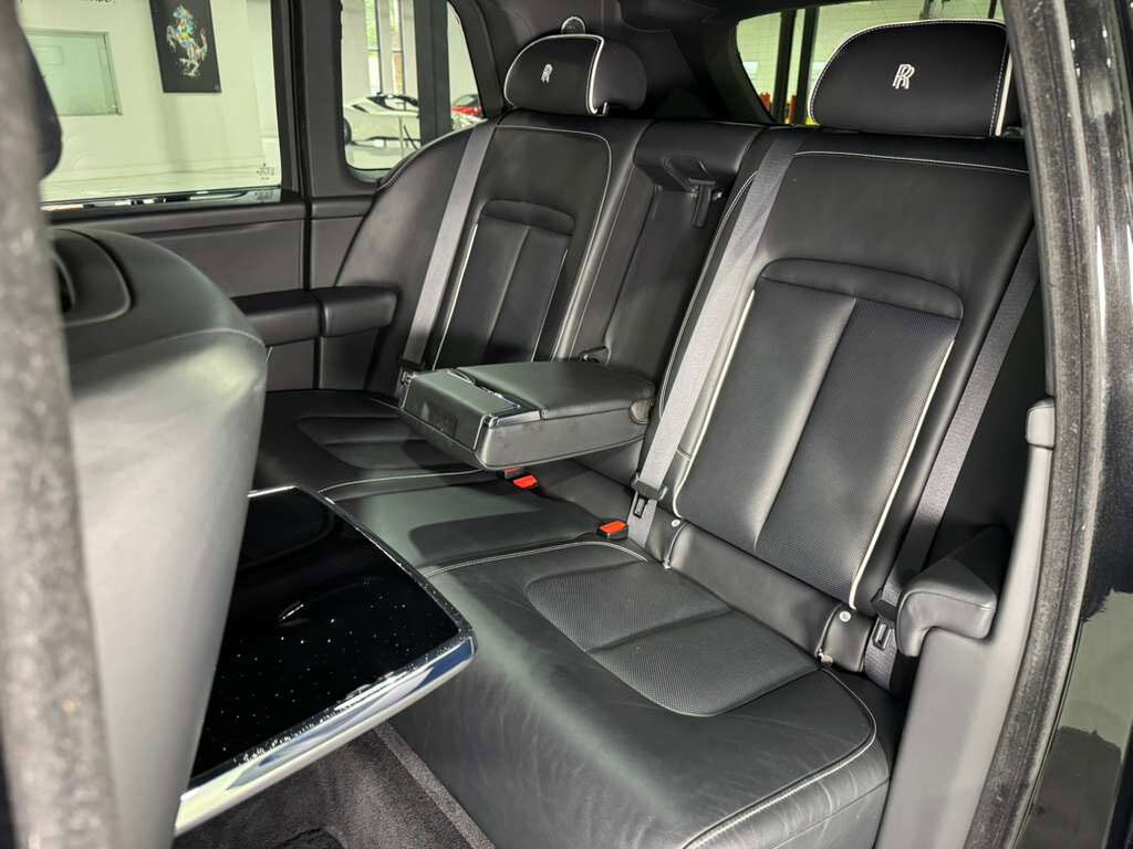 2024 Rolls-Royce Cullinan Black Diamond paint, Bespoke Audio system, shooting star headliner AND MUCH MORE!! Fort Lauderdale FL