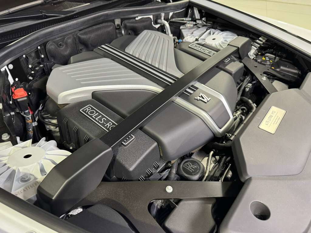 2024 Rolls-Royce Phantom Series II, Bespoke Audio, illuminated Spirit of Ecstasy, shooting star headliner AND MUCH MORE!! Fort Lauderdale FL