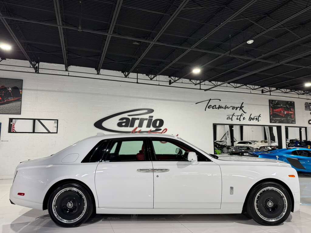 2024 Rolls-Royce Phantom Series II, Bespoke Audio, illuminated Spirit of Ecstasy, shooting star headliner AND MUCH MORE!! Fort Lauderdale FL