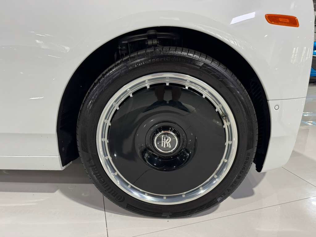 2024 Rolls-Royce Phantom Series II, Bespoke Audio, illuminated Spirit of Ecstasy, shooting star headliner AND MUCH MORE!! Fort Lauderdale FL