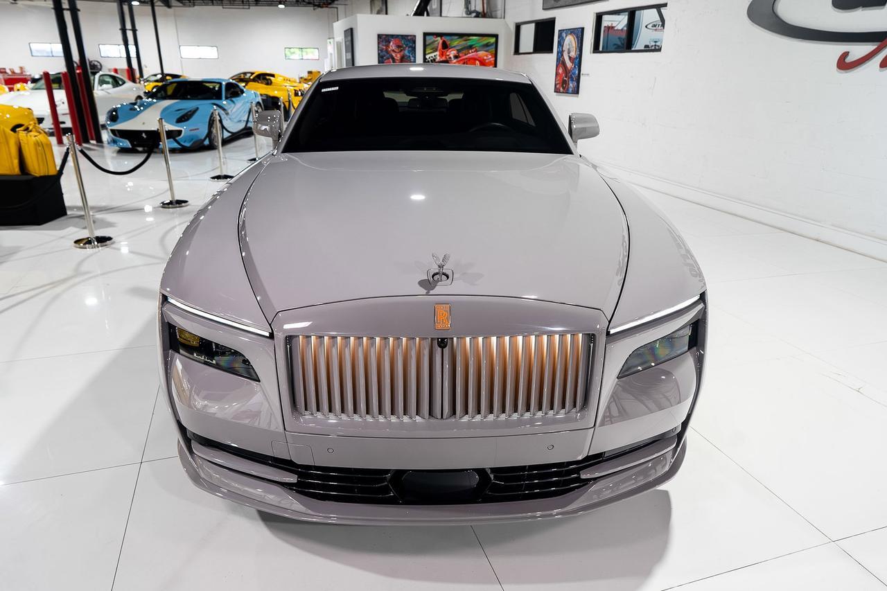 2024 Rolls-Royce Spectre