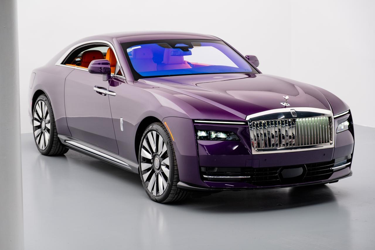 2024 Rolls-Royce Spectre Base