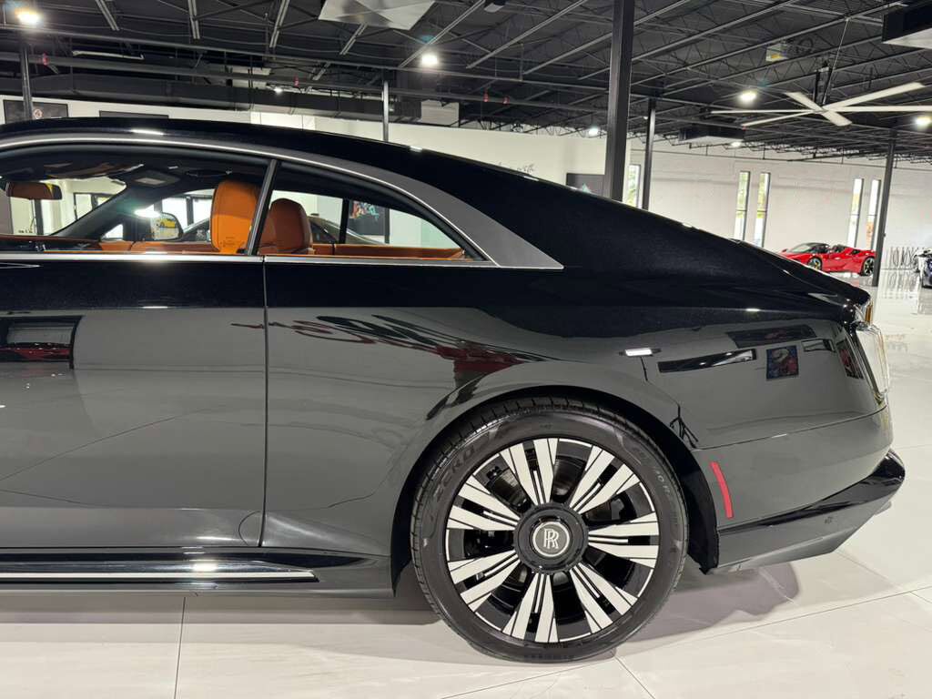 2024 Rolls-Royce Spectre Black Diamond paint, Mandarin interior, starlight doors AND MUCH MORE!!! Fort Lauderdale FL