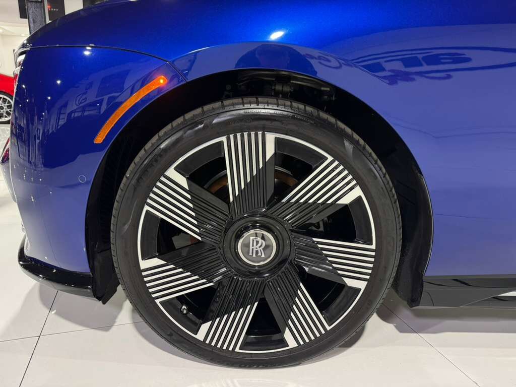 2024 Rolls-Royce Spectre Salamanca Blue paint, Bespoke interior, Bespoke Audio system, starlight headliner & MUCH MORE!! Fort Lauderdale FL