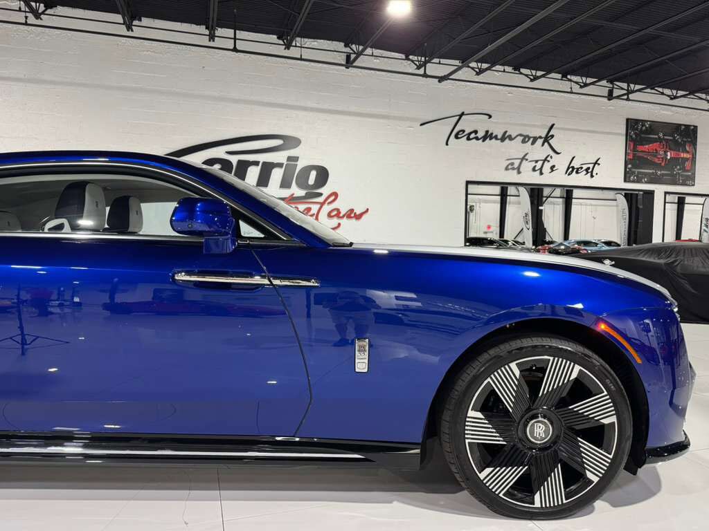 2024 Rolls-Royce Spectre Salamanca Blue paint, Bespoke interior, Bespoke Audio system, starlight headliner & MUCH MORE!! Fort Lauderdale FL