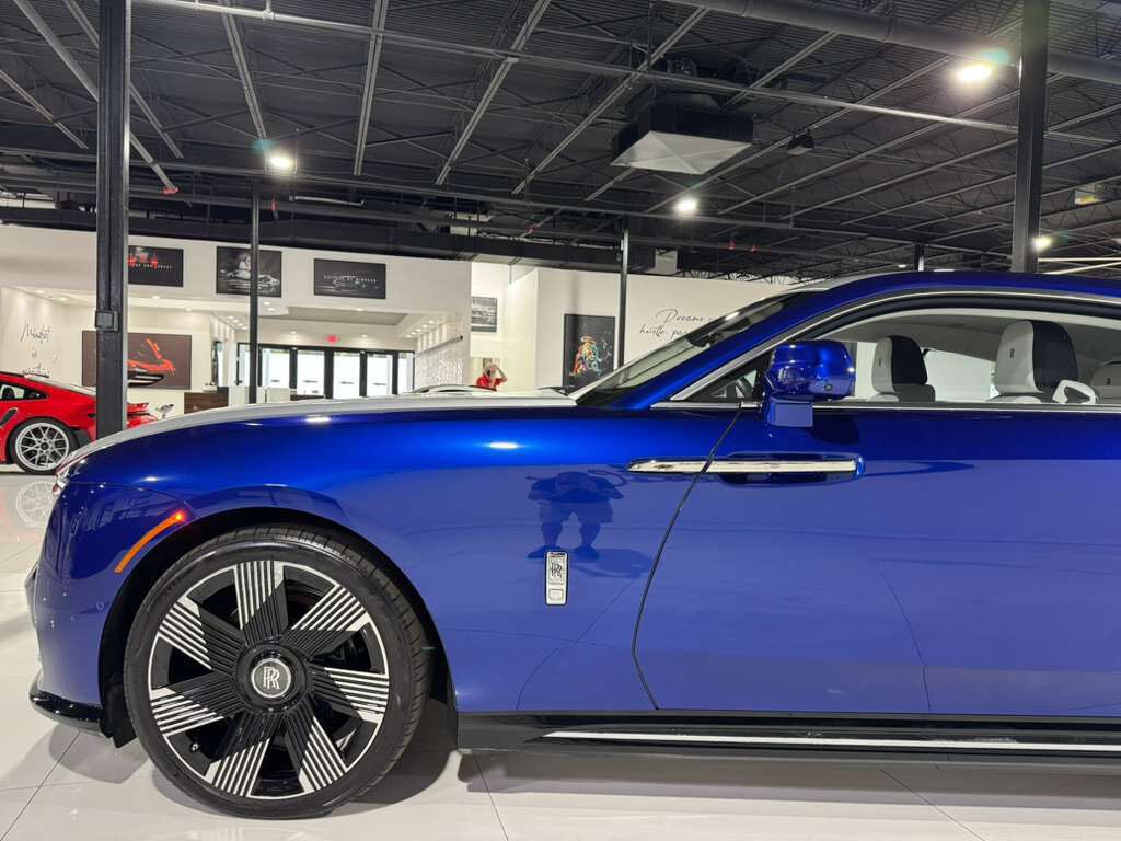 2024 Rolls-Royce Spectre Salamanca Blue paint, Bespoke interior, Bespoke Audio system, starlight headliner & MUCH MORE!! Fort Lauderdale FL