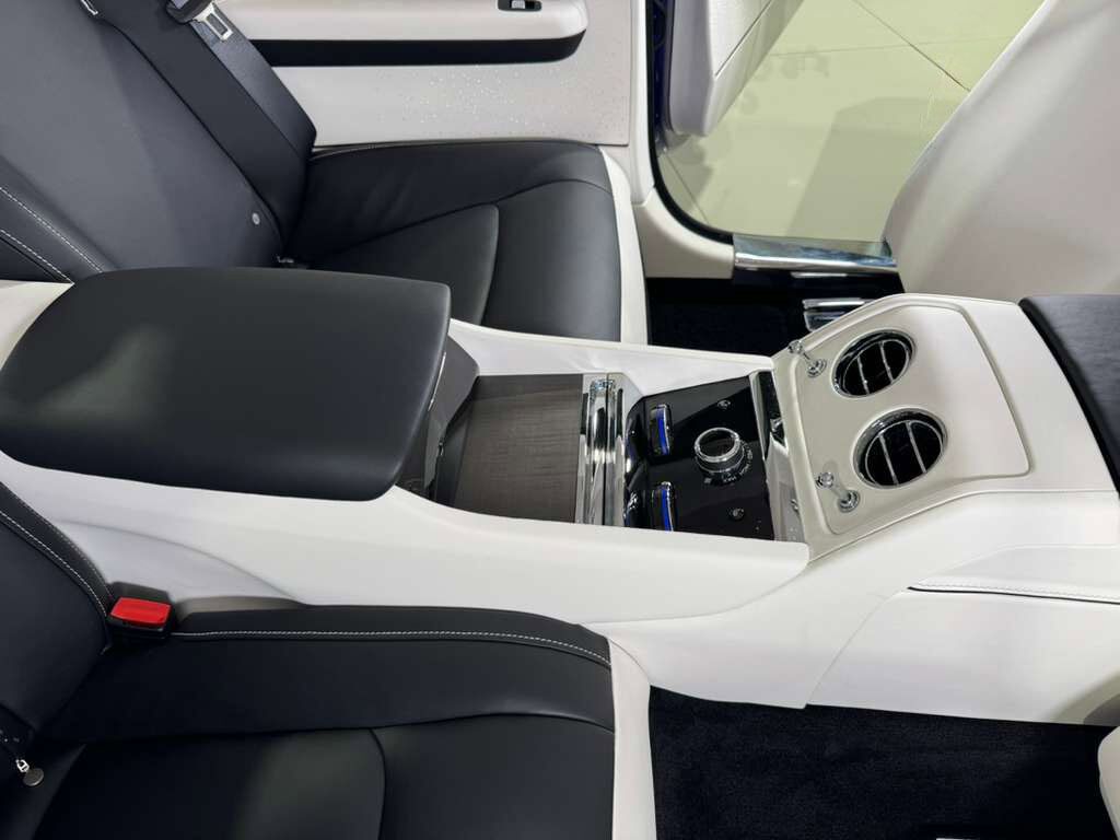 2024 Rolls-Royce Spectre Salamanca Blue paint, Bespoke interior, Bespoke Audio system, starlight headliner & MUCH MORE!! Fort Lauderdale FL
