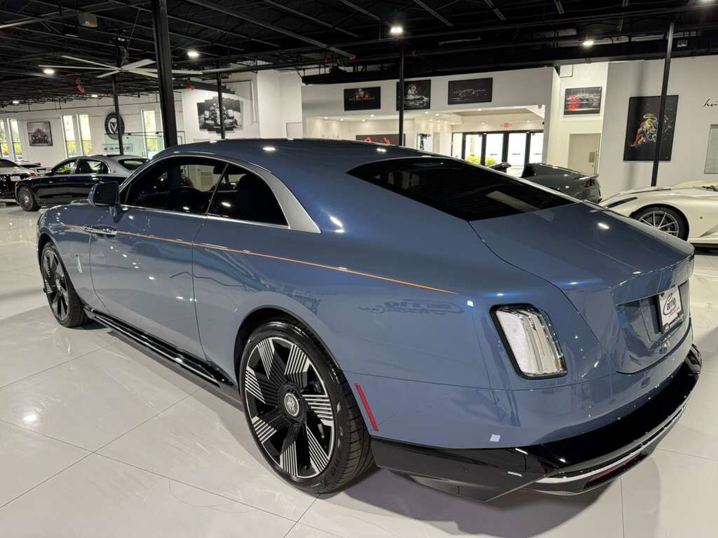 2024 Rolls-Royce Spectre Wittering Blue paint,hand-painted coachline,Bespoke Audio system,shooting star headliner & MORE!! Fort Lauderdale FL
