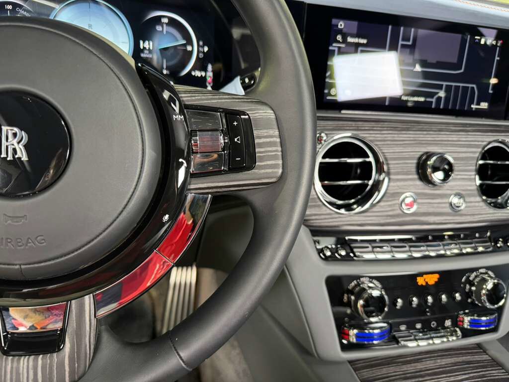 2024 Rolls-Royce Spectre Wittering Blue paint,hand-painted coachline,Bespoke Audio system,shooting star headliner & MORE!! Fort Lauderdale FL