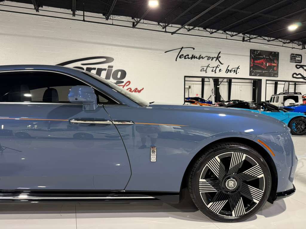2024 Rolls-Royce Spectre Wittering Blue paint,hand-painted coachline,Bespoke Audio system,shooting star headliner & MORE!! Fort Lauderdale FL
