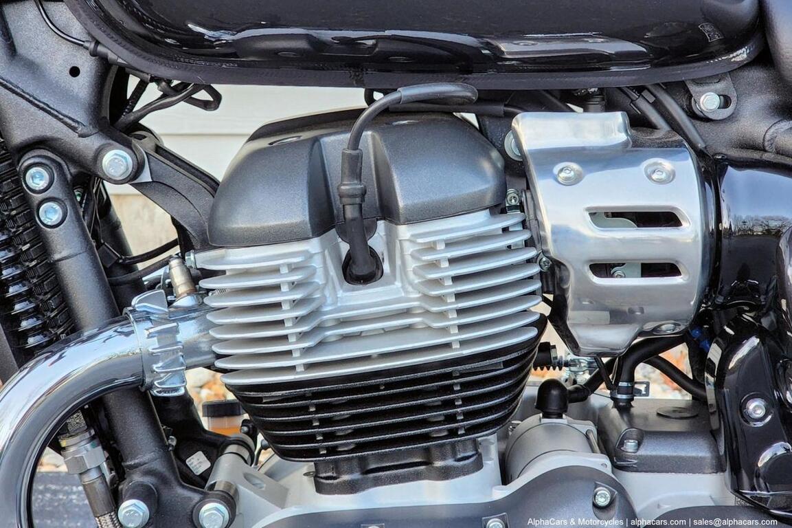 2024 Royal Enfield Super Meteor 650 Astral Black Boston MA