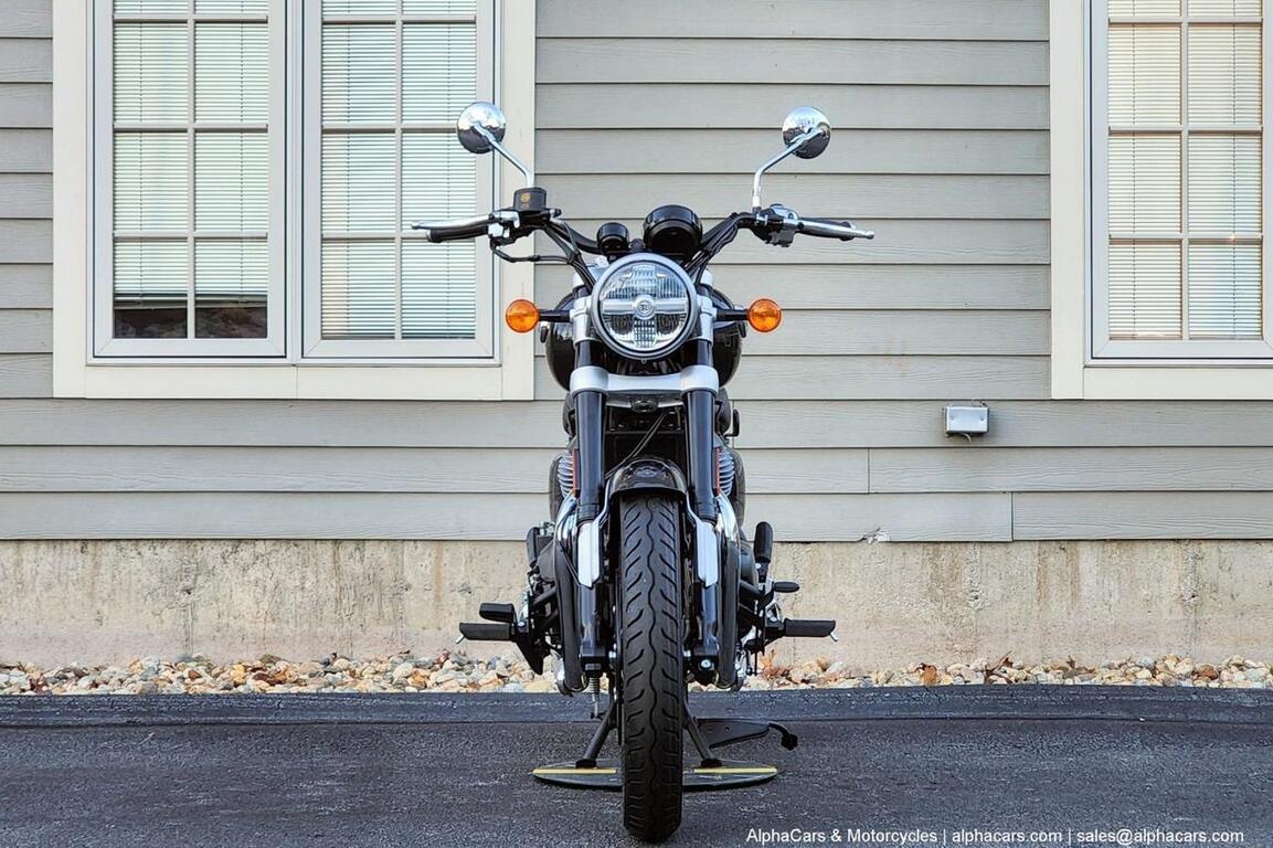 2024 Royal Enfield Super Meteor 650 Astral Black Boston MA
