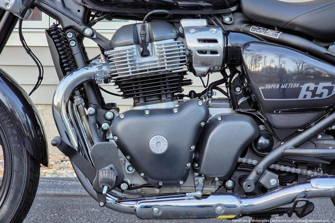 2024 Royal Enfield Super Meteor 650 Astral Black Boston MA