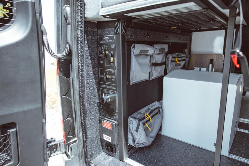 2024 Mercedes Benz Sprinter 2500 photo 18