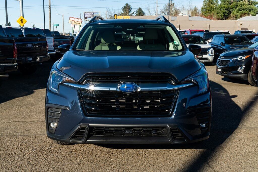 2024 Subaru Ascent Limited Milwaukie OR