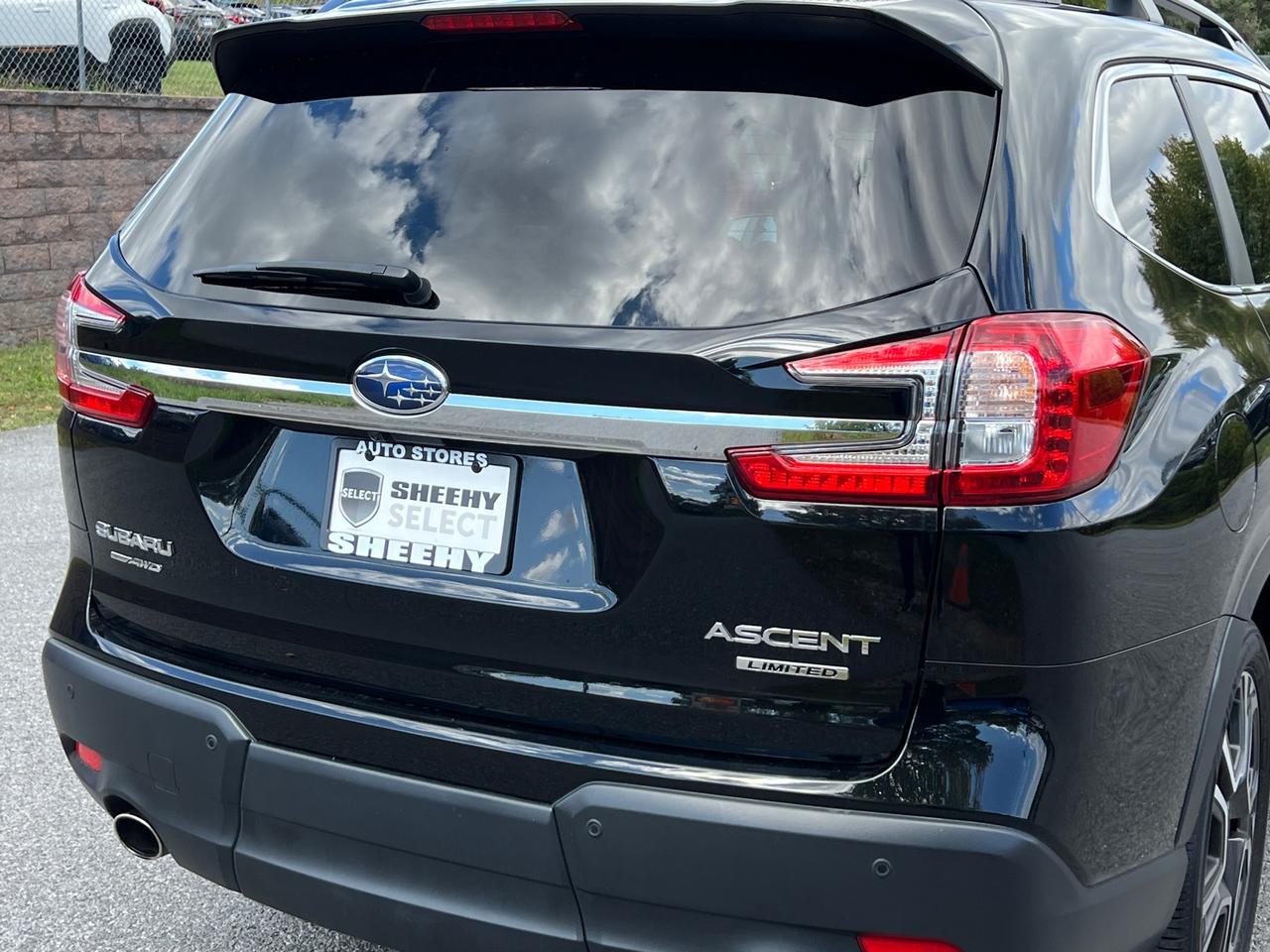 2024 Subaru Ascent Limited Hagerstown MD